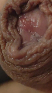 Suc din gland când ești extrem de excitat.