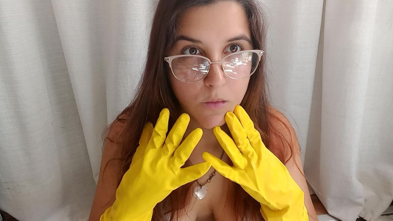 Bunny Looner: Latex Gloves Bubblegum and Balloon Blowing - Bunny Looner