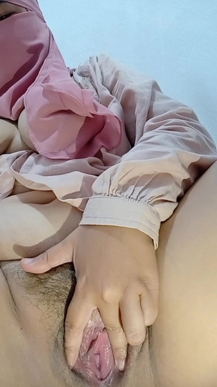 Vaginabig88: La femme parfaite de Colmek