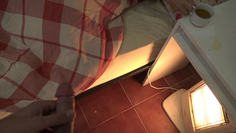 Stepmom Susan: Perverzní francouzská macecha polyká sperma svého nevlastního syna na snídani