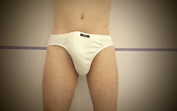 TheOldBigThing: Wachsende beule der latte schiebt aus unterhosen