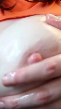 Masaż tłusłych piersi