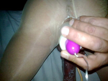 Drxxxka: खिलौने डिल्डो गुदा