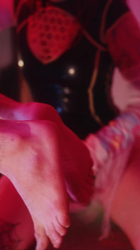 Joy clovn interviu latex femdom tachinare & jucăuș de control