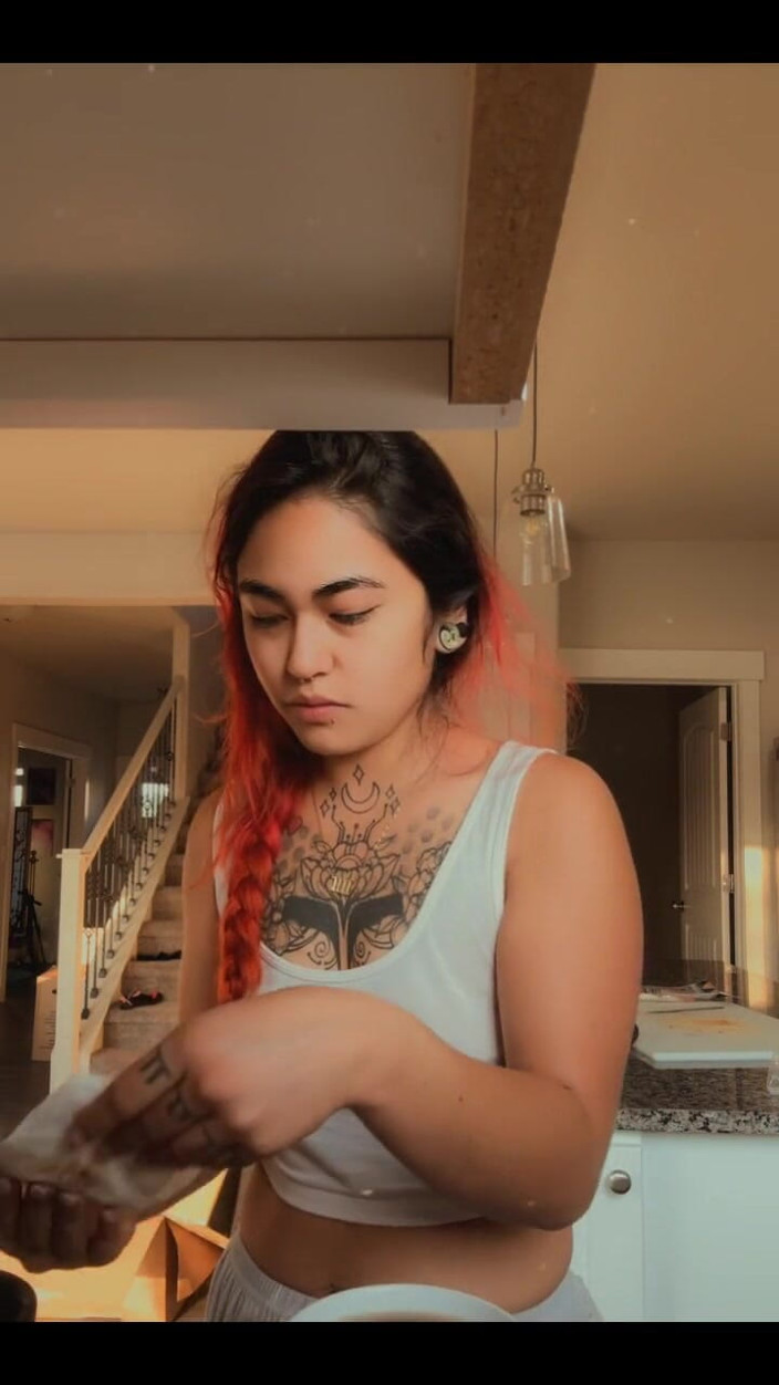 lilRavenFox: Omg lil panjang mengemaskini kaki saya sedang menyembuhkan!