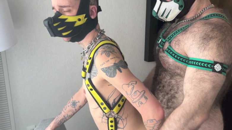 Tatted Fxggot: Horny Pups Fucking