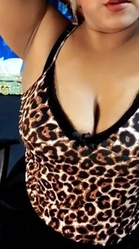 Erangan menggoda di webcam
