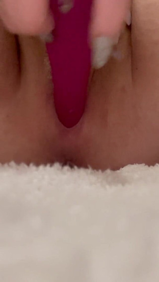 Love_Dickson: Bathroom Play with Vibrator to Orgasm