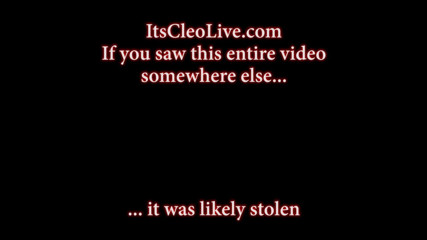 Cleo: Cleo dicrot di mulut banyak banget!!