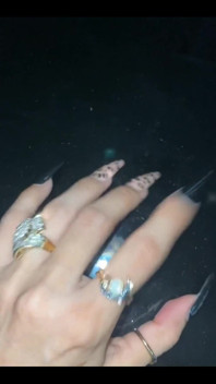 Who Eles Just Loves Long Nails!!! They so Sexy