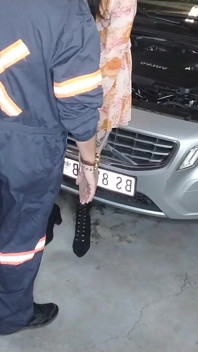 Soy mecánico que servicio autos y mujeres
