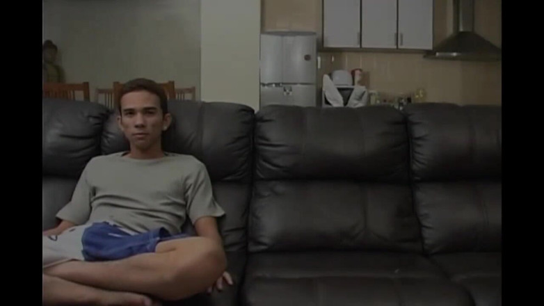 She-Male X: Досвід азіатського леді-чувака...