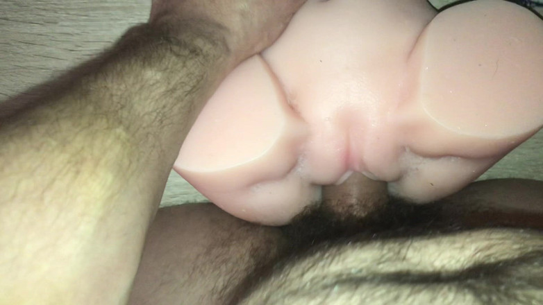 Big Dick tItan: Büyük yaraklı oyuncak sikiş