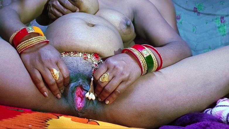 YourXstudio121: Suman si tante seksi india yang lagi hamil besar ke...