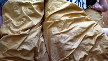 StepSisDiary: Eu dividi uma cama com minha meia-irmã e ouvi os...