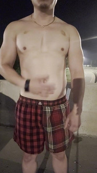 Flexionando y presumiendo