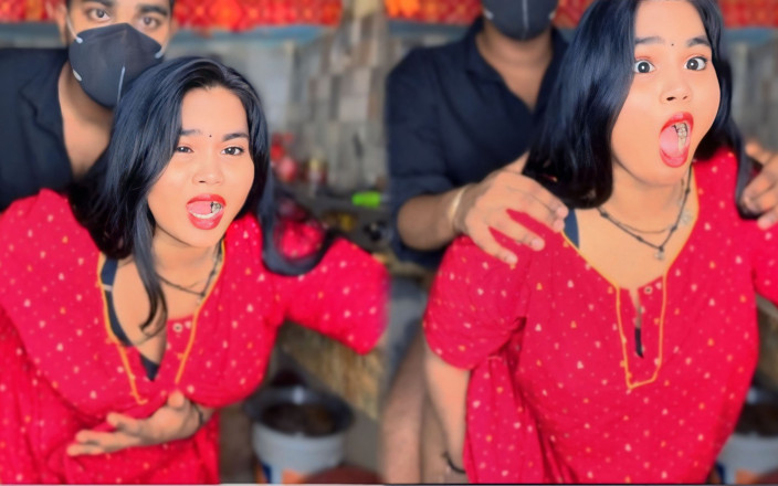 TactfulFiber902: La bella mamma mi ha sedotto mentre cucinava in cucina -...