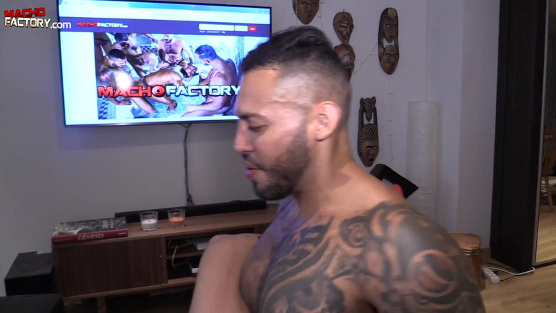 Macho factory: Viktor Rom Breaks a Hot Costa Rican Ass