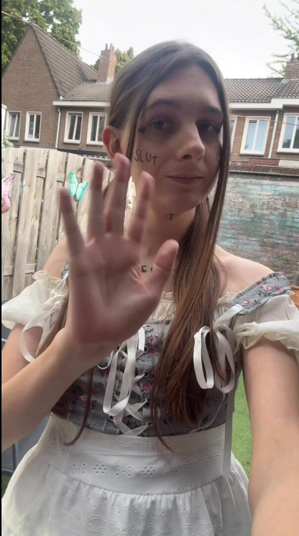 jessiesissyadventures: Can I Be Ur Slutty Sissy GF?
