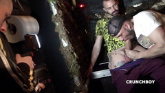 Hot guys from France: Francouzský herec šuká v Madridu v gangbangu, porno natáčení 5