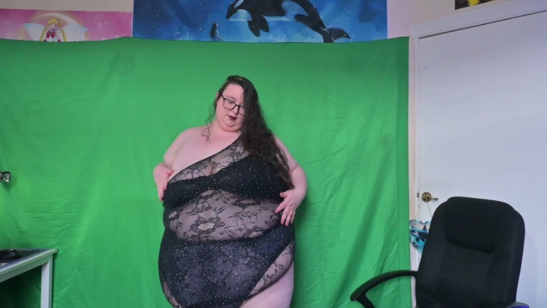 SSBBWLadyBrads: 服を脱ぐ