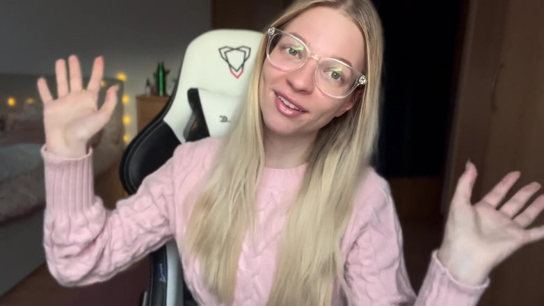 Goddess_Bella_Rae: Neden youre a beta ve orada sıkıştı