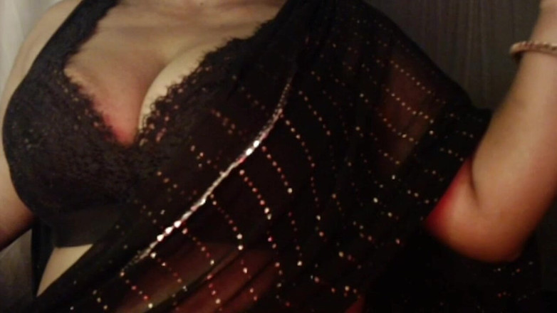 HotGirl21: Sexy hindi Dirty Talk Prsa Show.