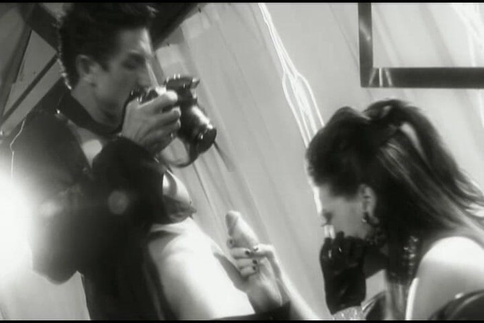 Perv Milfs n Teens: 흑형 대물 에 따먹히는 걸 좋아하는 Roxy Deville