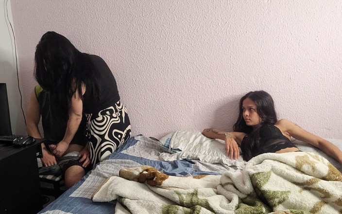 Jennyferpimenta: My Stepsister Caught Her Friend Grabbing My Dick.