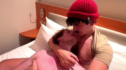 Christian Hunter: Memek bejat cewek binal ini dientot habis-habisan sama mafia verbal -...