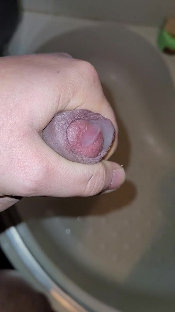 Wanker forever: Bí mật sục cu trong phòng tắm