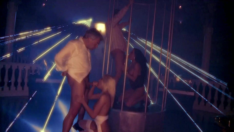 German Full Movies: Pesta seks superstar penembusan berganda Alisha Sweet