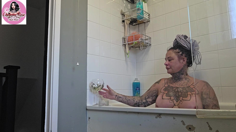 Cheyenne Rose 80: ¡Ven a relajarte con Chey! Fumar fetiche