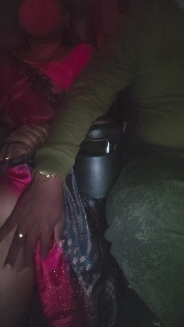 Thesana: Film de cinema cinema atinge țâțele suge soția tamilă house