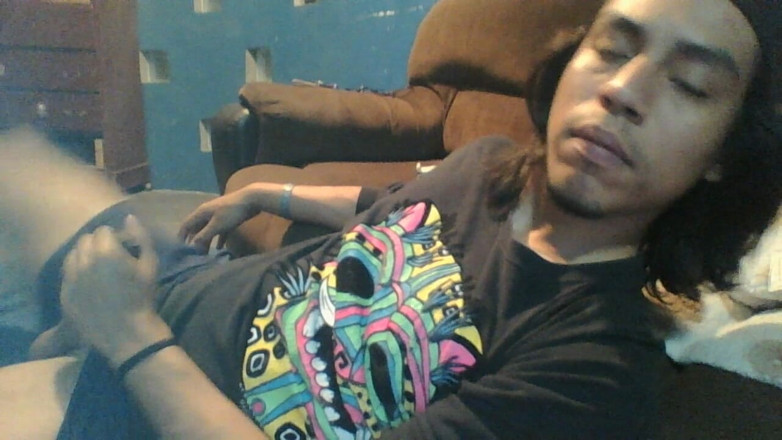 AlexAlejandro13: Verdammte Wünsche, die ich im Bett habe