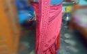 Priyanka priya: Une beauté tamoule change de robe dans son bain