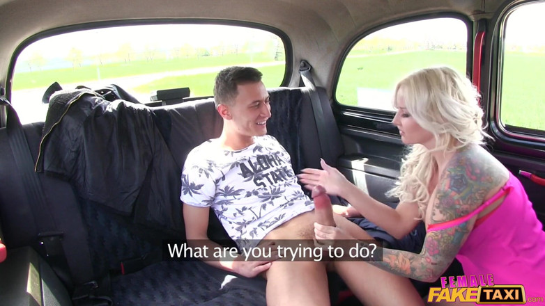 Female Fake Taxi: Жіноче фальшиве таксі - грудаста чеська водій отримує великий член у її пизду мамки