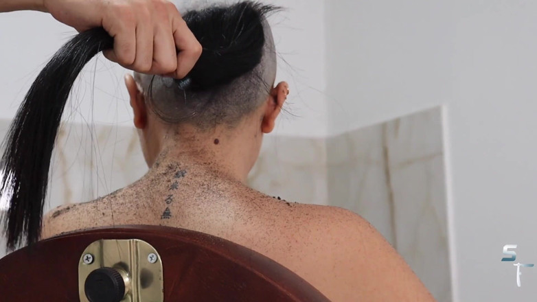 Shave Flix: Emmie