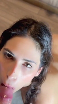 Jasmica, Una Hermosa Latina Bigass, Duramente Follada Por Gran Verga Blanca De Su Jefe