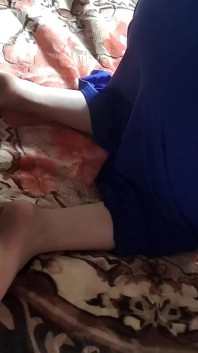 En marockansk kvinna knullas av sin mans manager och säger åt honom att inte komma in