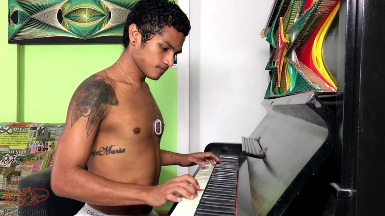 PapiCock: Big Black + Kaue Dantas
