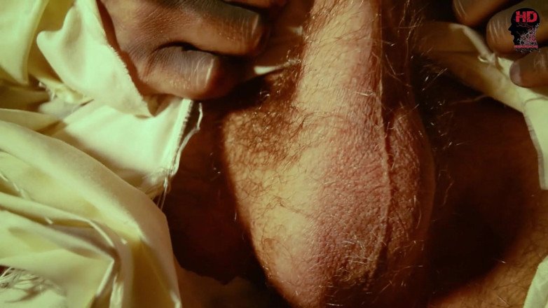 Horror dromexxx: Cái xác ướp đang xuất tinh...