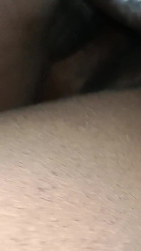Para domowej roboty porno jedzie i kremuje całego mojego penisa
