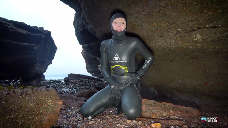 UKCuteGirl Lucy Lauren: Lucy's Public Wetsuit Edging JOI &amp; Risky Climax