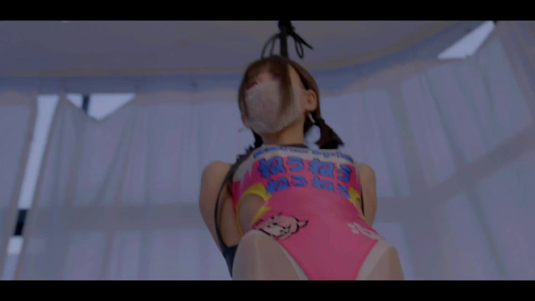 OrangeXXOO: Соблазн блестящих чулок