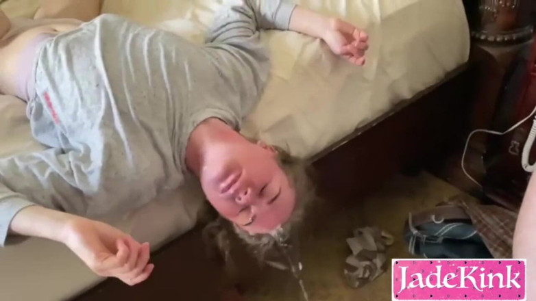 Jade Kink: Real Sexy Girlfriend Throatpie Huge Cock