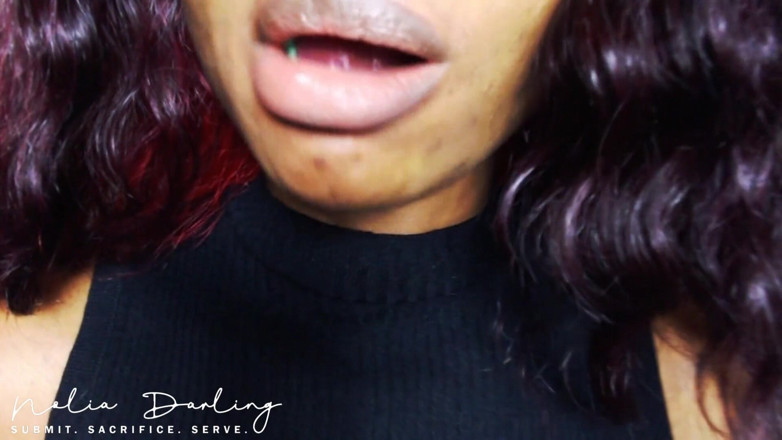 Kneel to Nolia: Nhai kẹo cao su ASMR
