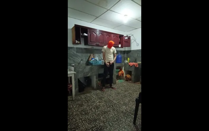 Goky: The Stepcousin Lifts It up Without Touching It