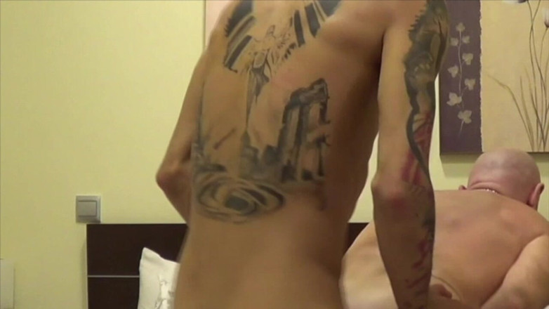 FRENCH STRAIGHT BOYS FUCKING GAY: Mature Bo Y F Ucked Raw by Straigth Latino