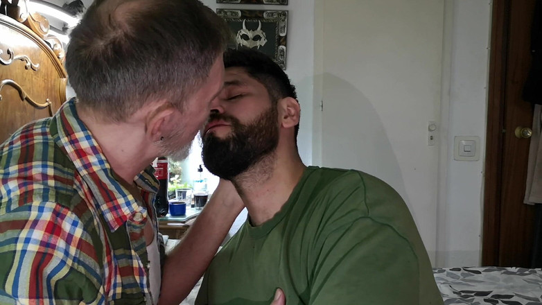 Monster Dick Hunters: Elbuenre welkom in de club, deel 1